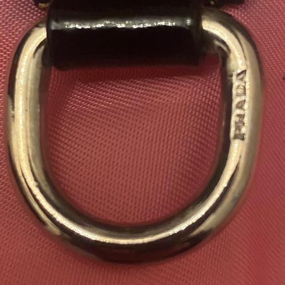 Prada pink nylon vintage bag - Picture 4 of 8